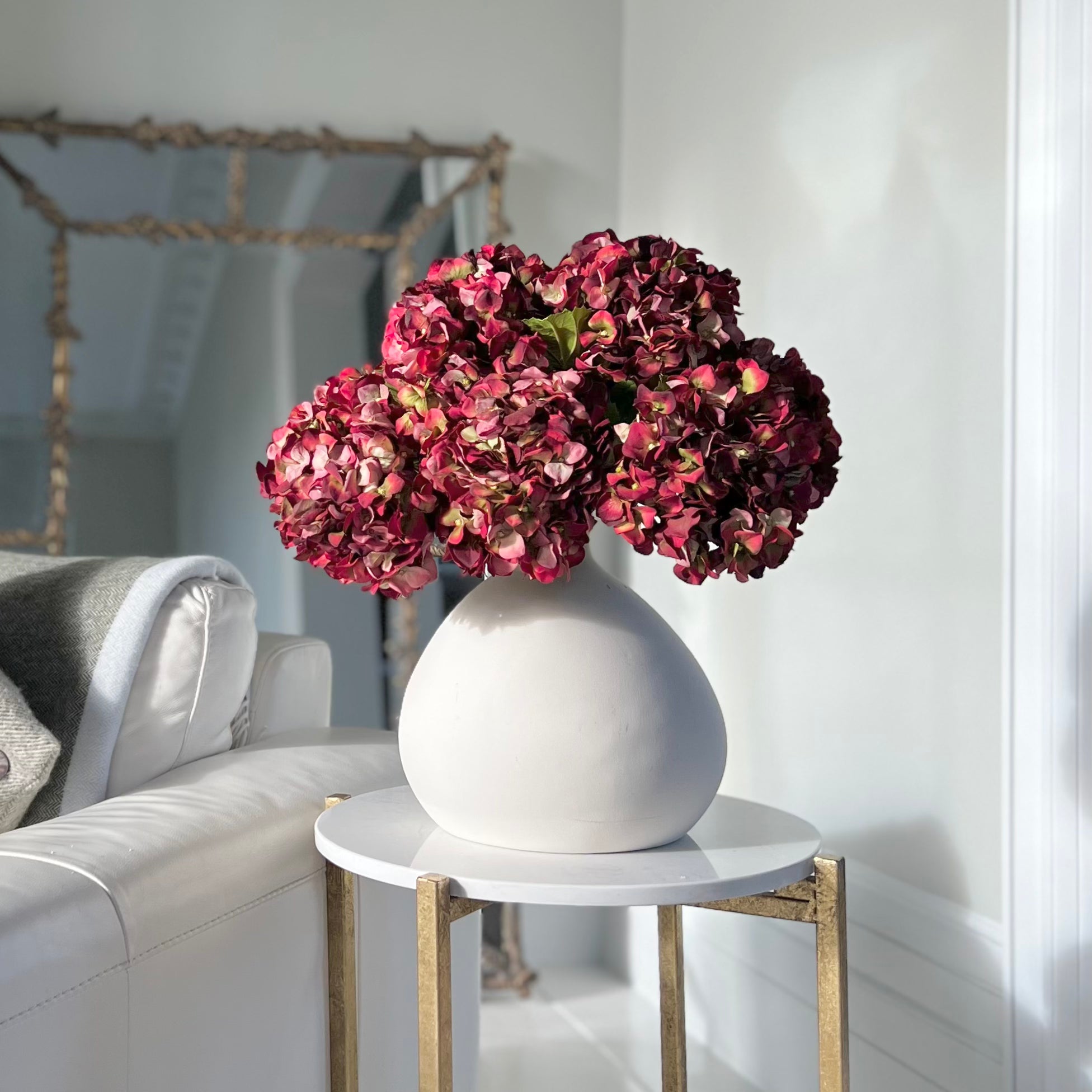 Artificial Red Dried Hydrangea Sample