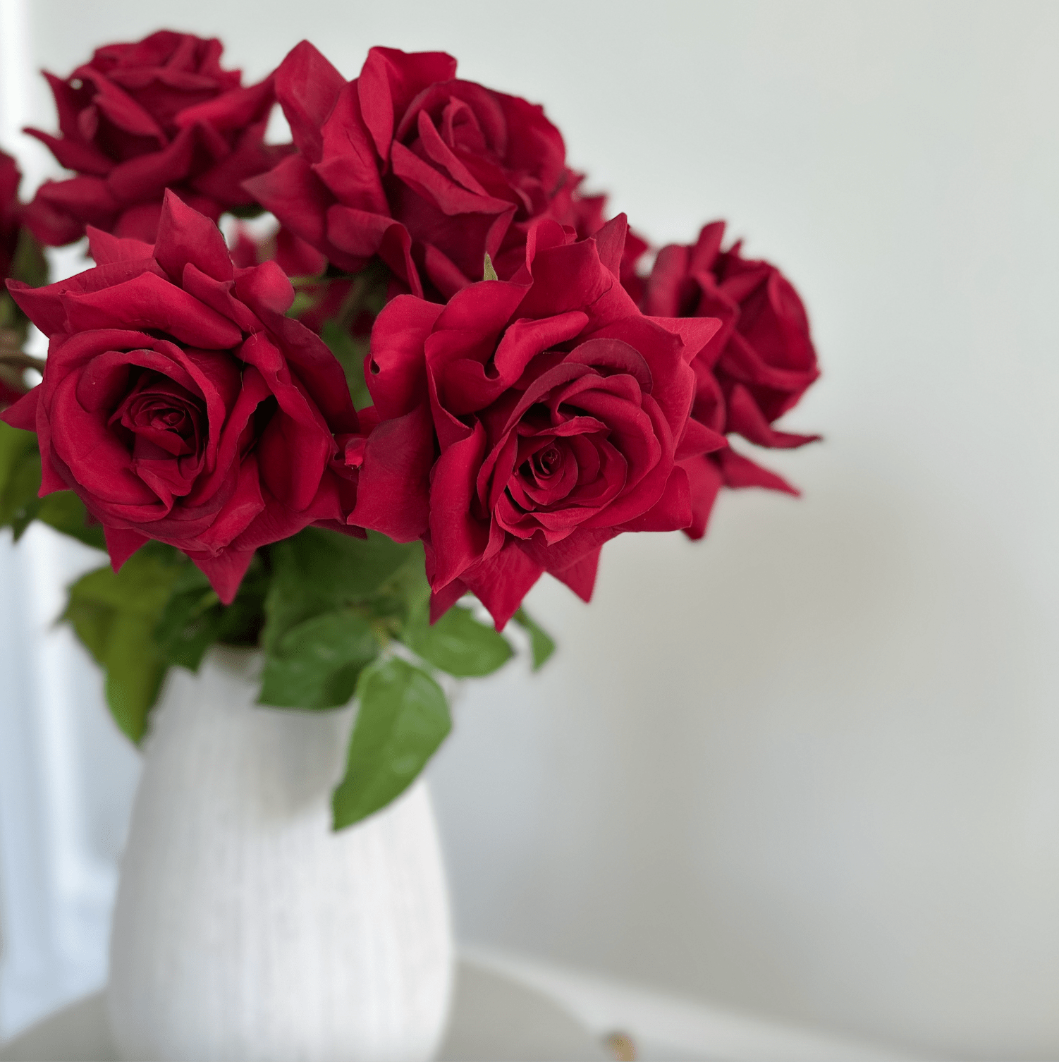 Artificial flowers luxury faux silk red hybrid tea rose rose lifelike realistic faux flowers ABY5155RD