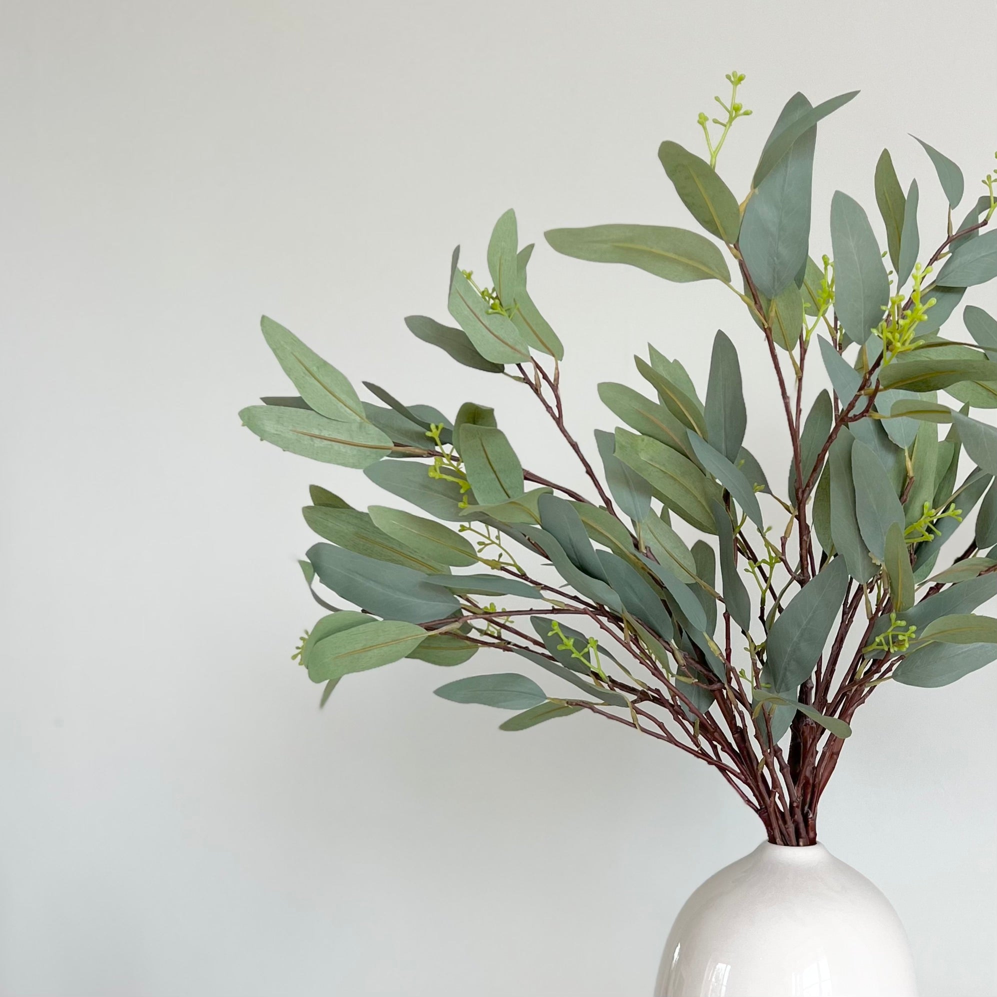 Artificial flowers luxury faux silk short willow eucalyptus  broadway vase lifelike realistic faux flowers ABP1699 ABX1294GR