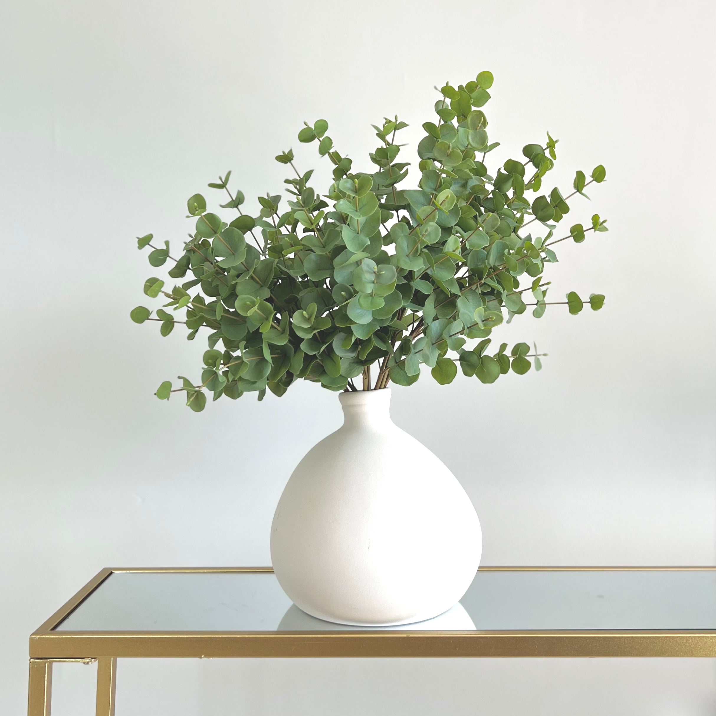 Wholesale Artificial Flowers High Quality Faux Silk Flowers for Wholesale and Trade Artificial Eucalyptus Spray in bulk