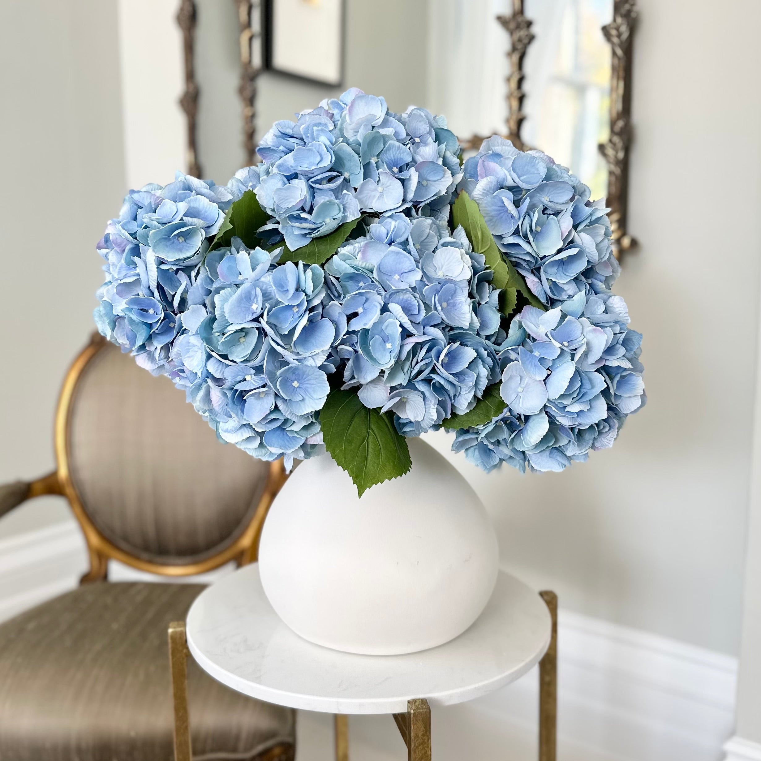 Wholesale Artificial Flowers High Quality Faux Silk Flowers for Wholesale and Trade Artificial Pale Blue Hydrangea in bulk