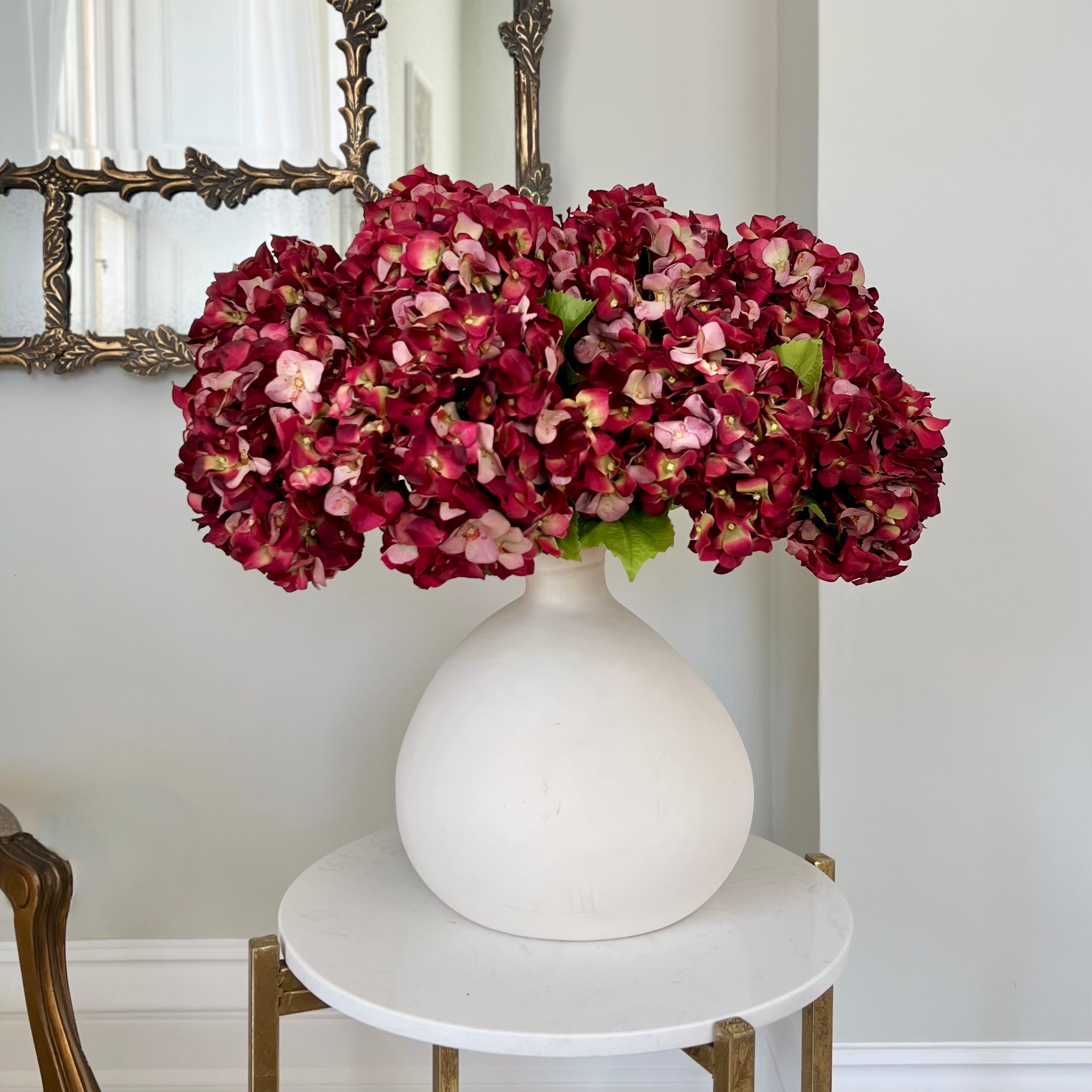 Wholesale Artificial Flowers High Quality Faux Silk Flowers for Wholesale and Trade Artificial Red Dried Hydrangea in bulk