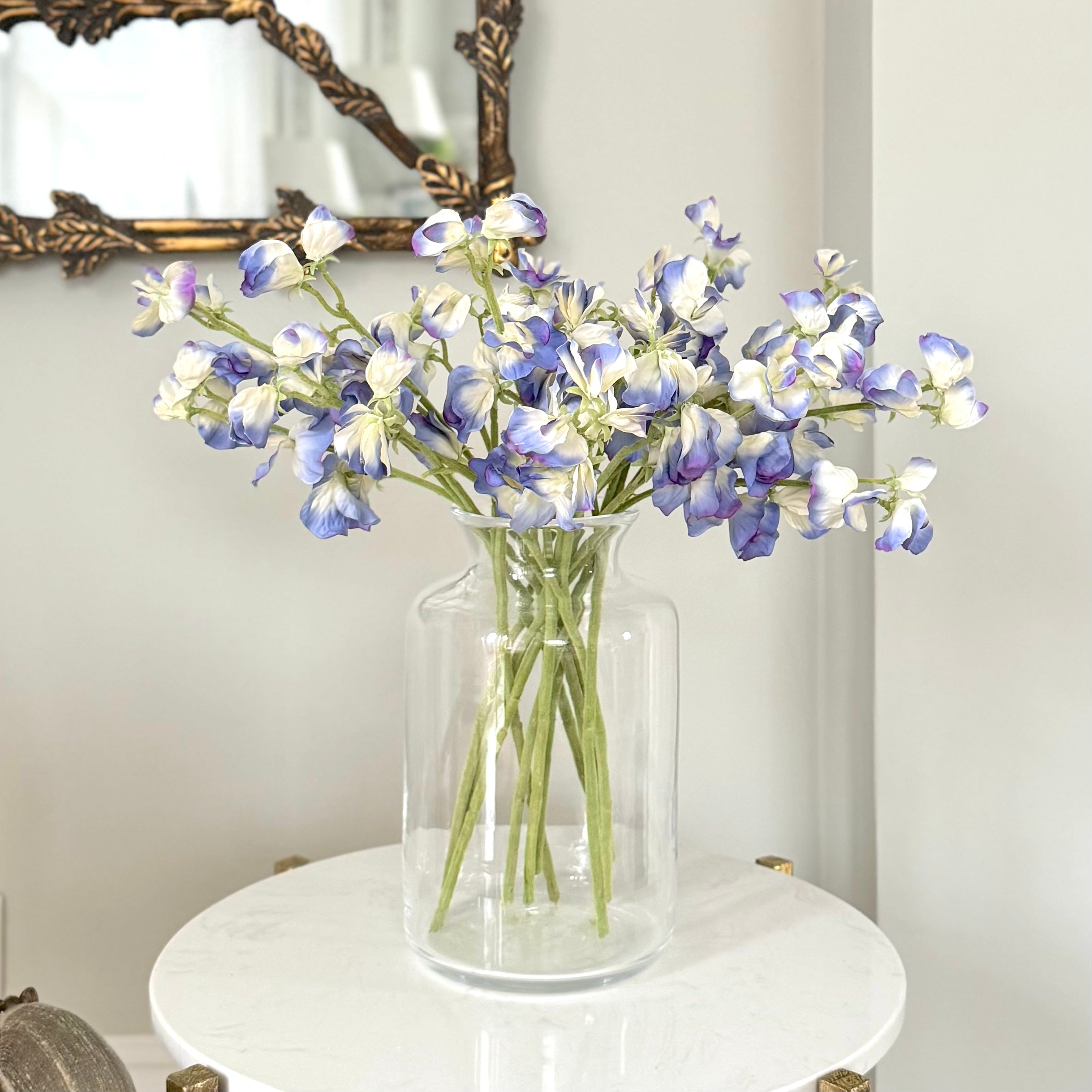 Wholesale Artificial Flowers High Quality Faux Silk Flowers for Wholesale and Trade Artificial Small Blue Sweet Pea in bulk