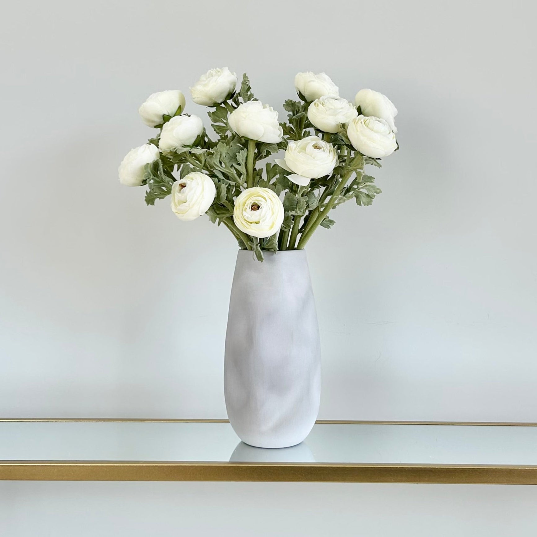 Wholesale Artificial Flowers High Quality Faux Silk Flowers for Wholesale and Trade Artificial White Ranunculus in bulk ABX5087WH