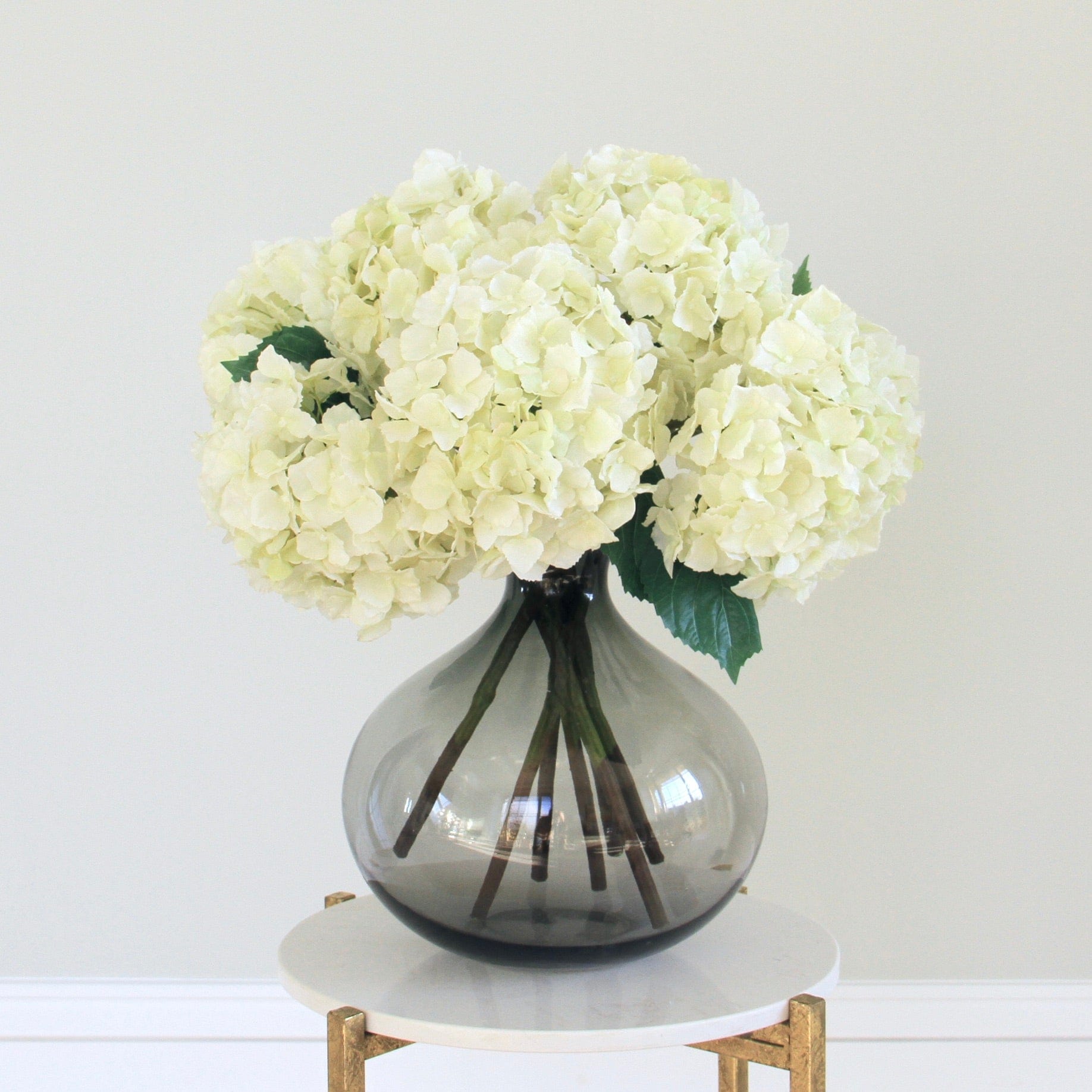 Wholesale Artificial Flowers High Quality Faux Silk Flowers for Wholesale and Trade Artificial Cream Hydrangea Lacecap in bulk